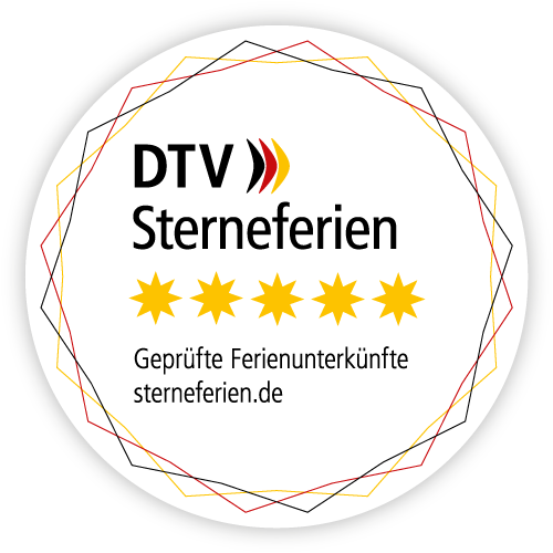 Ferienhaus Kellerwald DTV Sternenferien Logo für geprüfte Ferienunterkünfte in Deutschland Ferienhaus Edersee, 5 Sterne Zertifizierung vom DTV